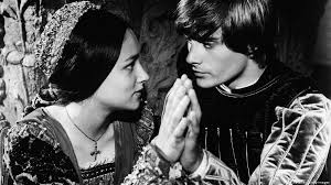 Villa tre ville italy tree outdoor property water resort villa real estate leisure vacation outdoor structure swimming pool plant interior design house deck porch. Italian Director Franco Zeffirelli Dead At 96 News Dw 15 06 2019