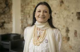 Alessandra mastronardi nei panni di carla fracci. Alessandra Mastronardi E Carla Fracci Via Alle Riprese A Orvieto Del Film Tv Orvietonews It