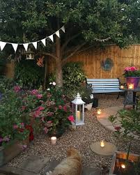 20 Minimalist Garden Design Ideas For Small Garden Trenduhome Courtyard Gardens Design Minimalist Garden Small Courtyard Gardens