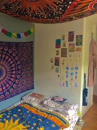In 2020 Girls Room Diy Hippie Room Decor Dorm Room Decor
