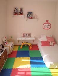 Achten sie bei der wahl einer matratze auf die richtige größe. Montessori Bett Idee Vorteile Moderne Kinderzimmer Designs