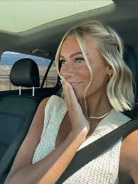 Jordyn Hanson's Instagram, Twitter & Facebook