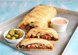 Cheeseburger Ist Hier Ein Ganz Beliebtes Thema Bei Uns Nach Dem Xxl Cheeseburger Dem Cheeseburger Ring Und Dem Rezepte Stromboli Rezept Lebensmittel Essen