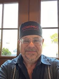 Robert Leiker's Instagram, Twitter & Facebook