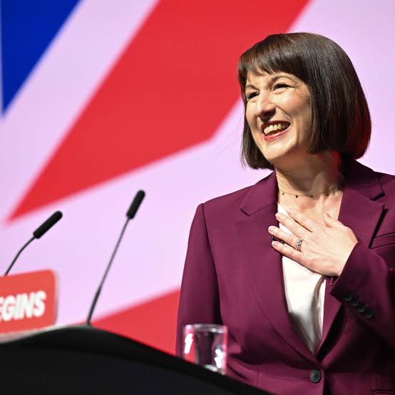 Reeves packs up her troubles until budget day and smiles, smiles, smiles |  John Crace | The Guardian