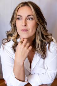 Biography author matching "sasha" (Sorted by Popularity Ascending)