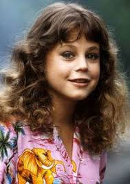 Which three female guest stars of Magnum P.I. were once married to George  Clooney, David Cassidy and Tom Cruise?