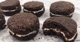 In a large bowl, cream together the softened butter, egg, and lemon extract until creamy and smooth. Keto Oreos Super Easy Low Carb Sugar Free Recipe Ketoasap