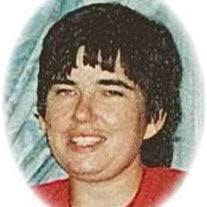 Lynn Marlow's Instagram, Twitter & Facebook