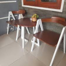 Koleksi Terbaru Meja Kursi Teras Minimalis Modern Ideku Unik Bisa jadi teras rumah mereka memiliki sofa, kursi, kursi malas, dan lainnya karena memang ukurannya lega. meja kursi teras minimalis modern