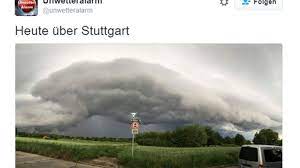 Bei donnerwetter.de finden sie im. Unwetter Schweres Gewitter Zieht Uber Stuttgart Stuttgart Stuttgarter Zeitung