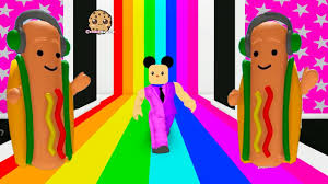 Explore an exciting new world, play games with new quirky friends and care for your cute pets in cookie swirl world! Giant Dancing Hot Dog Fashion Frenzy Dress Up Runway Show Video Cookie Swirl C Roblox Youtube