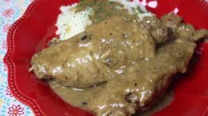 These delicious turkey necks are smothered with onions, celery, garlic, and brown gravy! Slow Cooker Smothered Turkey Wings I Heart Recipes