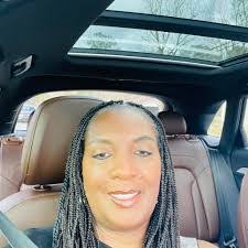 Lana Ivey's Instagram, Twitter & Facebook