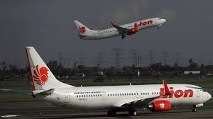 Jl depati hamzah kelurahan semabung kecamatan bukit intan kota pangkal pinang. Lion Air Jatuh Tagar Jt 610 Melayang Di Twitter