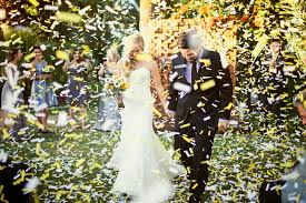 With vibrant reds and yellows, fall weddings can draw inspiration from nature. 10 Ways To Make Your Wedding Reception Fun Socialandpersonalweddings Ie