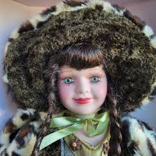 Christina Verdi Fine Genuine Porcelain Doll Green Dress Collection  Edition-2003