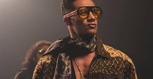 صدى البلد محمد رمضان يعرض تيزر كليب قمر والطرح على يوتيوب بعد يومين