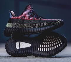 Adidas Yeezy Boost 350 V2 Yecheil In 2020 Yeezy Yeezy Sneakers Sneakers Men Fashion