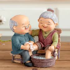 Browse our gift for old lady images, graphics, and designs from +79.322 free vectors graphics. Send The Old Man Birthday Gift Home Decoration Small Ornaments Grandparents Old Man Old Lady Character Craft Gift Decoration Creativity
