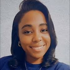 Lori Sisco's Instagram, Twitter & Facebook