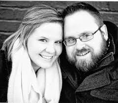 Couple to share vows