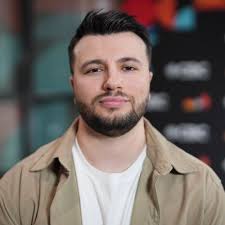 Andrew Brown (@browncbc)