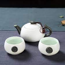 Chinese Travel Tea Set Snowflake Glaze Porcelain Teapot And Etsy In 2021 Tea Pots Porcelain Teapot Small Tea Cups