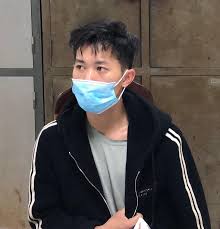 Хам гаишник напал на водителя дпс гаи беспредел. 34azos7aylejkm