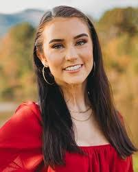 Katie Preuss's Instagram, Twitter & Facebook