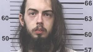 Cookie Queen': Girl Scout sets state record selling nearly 40,000 boxes of  cookies