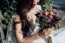 中西合壁的海岸小城 hk prewedding location 香港婚紗攝影景點 floral wreath floral pre wedding