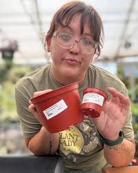 The face I make when I find empty pots of stolen houseplants. I know I've  complained about this before but seriously ya'll