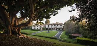 Holmby hills megamansion returns to market for $70m. Owlwood A Historic Holmby Hills Estate Sells For 88 Million Los Angeles Times