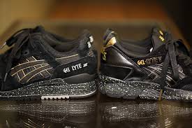 Photos not available for this variation. Atmos X Asics Tiger Gel Lyte V Black Gold Sole Shape