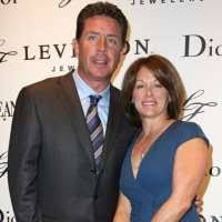 Dan had at least 2 relationship in the dan marino has not been previously engaged. Dan Marino Birthday Real Name Age Weight Height Family Contact Details Wife Children Bio More Notednames