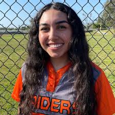 Leandra Ramirez's Instagram, Twitter & Facebook