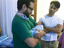 Saif ali khan and kareena kapoor's son taimur to shahid kapoor and mira rajput's daughter misha broke the internet with their cute diwali pictures. This Throwback Picture Of Saif Ali Khan Cradling A Newborn Taimur Will Melt Your Hearts