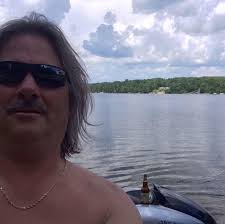 How to contact the owner of Bud Lake Bar?