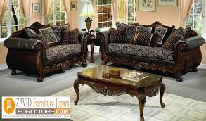 Model kursi tamu terbaru menjadi banyak sekali dicari untuk melengkapi perabot kayu yang ada di ruang tamu dengan desain minimalis maupun ukir. Kursi Tamu Sudut Malang Mewah Kayu Jati Model Sofa Terbaru