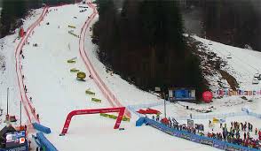 Die herren überwinden dabei einen höhenunterschied zwischen 180 m und 220 m, die damen zwischen 140 m und 200 m. Live Slalom Der Herren In Kranjska Gora 2018 Vorbericht Startliste Und Liveticker Ski Weltcup 2020 21 Aktuelle Nachrichten Und Informationen Zur Skiweltcup Wm Saison 2020 21