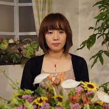 岩崎 絵美子 - Sexy Media Girls on ce-connect.net