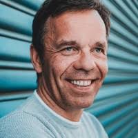 Gottschalk aus Wuppertal in der Personensuche von Das Telefonbuch