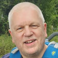 Lyndsay Mackenzie (@lmackenzie1976)