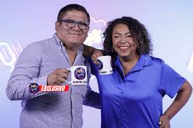 Robert Muñoz en Café con la Chevez: La pandemia en EE.UU., su fallido  matrimonio, el origen de Clavito y su Chela, la muerte de Grace Laura y más  | Farándula | ESPECTACULOS |