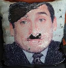 Pam Pillow's Instagram, Twitter & Facebook