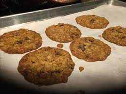 Thin And Crispy Oatmeal Raisin Cookies Recipe Oatmeal Raisin Cookies Easy Oatmeal Raisin Cookies Raisin Cookies