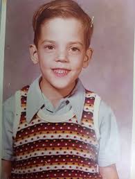 1976 I'm in kindergarten and I hate this ugly hand me down vest 😂😂