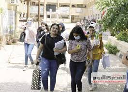 استعداد لامتحانات الباكالوريا الدورة الاستدراكية مسلك العلوم الفيزيائية،نقدم اليوم لمترشحين الدورة الاستدراكية 2015،تصحيح كامل لامتحان الباكالوريا الدورة العادية 2015 في مادة. V5l2de3h Q Qm