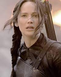 1 biography 1.1 early life 1.2 74th hunger games 1.2.1 the mockingjay pin 1.2.2 the. Katniss Everdeen In Mockingjay Part 1 Katniss Everdeen Mockingjay Katniss